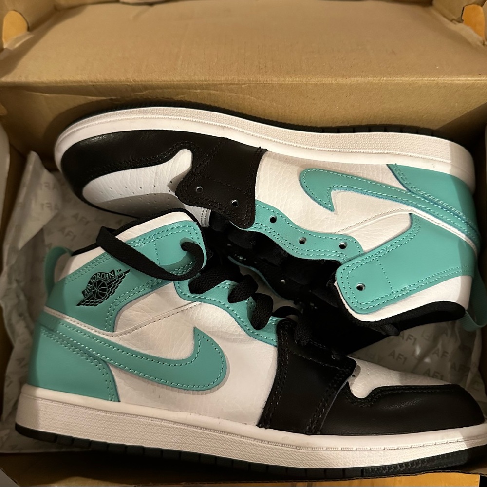 Nike force 1 and 20
